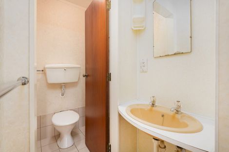 Photo of property in 7 Rembrandt Avenue, Tawa, Wellington, 5028