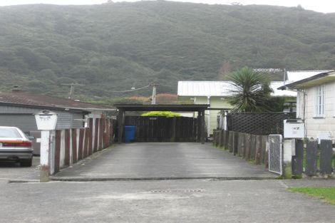 Photo of property in 127 Rata Street, Naenae, Lower Hutt, 5011