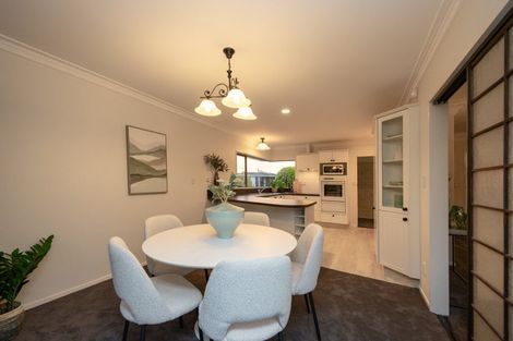 Photo of property in 20 Caulfield Place, Awapuni, Palmerston North, 4412