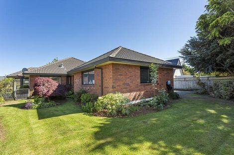 Photo of property in 154 Hagart-alexander Drive, Mosgiel, 9024