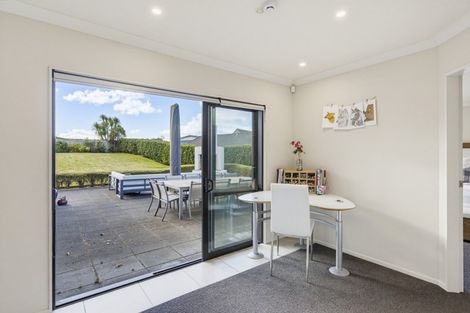 Photo of property in 8 Rae Lane, Paraparaumu Beach, Paraparaumu, 5032