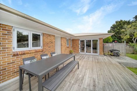 Photo of property in 5 Callis Avenue, Opaheke, Papakura, 2113