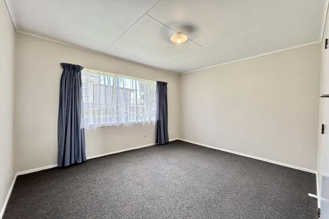 Photo of property in 3/12 Fraser Street, Wainuiomata, Lower Hutt, 5014