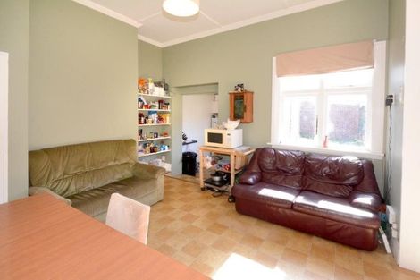 Photo of property in 1 Crown Street, North East Valley, Dunedin, 9010