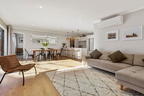 Photo of property in 173a Wallace Road, Mangere Bridge, Auckland, 2022