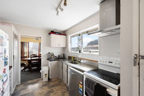 Photo of property in 27 Tattersfield Place, Dinsdale, Hamilton, 3204