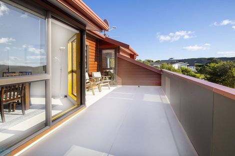 Photo of property in 12 Doon Grove, Papakowhai, Porirua, 5024