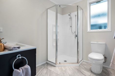 Photo of property in 17 Pimelea Street, Papamoa Beach, Papamoa, 3118