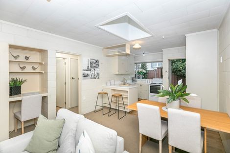 Photo of property in 2/121 Queens Avenue, Frankton, Hamilton, 3204