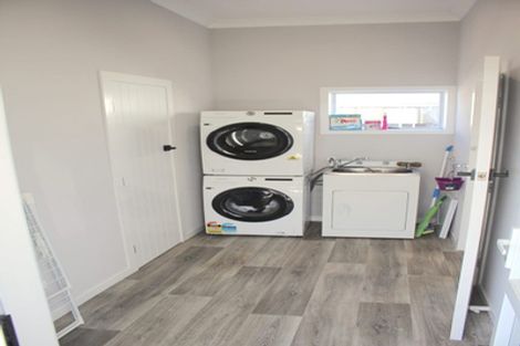 Photo of property in 87 Robertson Street, Richmond, Invercargill, 9810