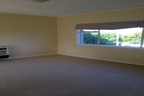 Photo of property in 140 The Ridgeway, Mornington, Wellington, 6021