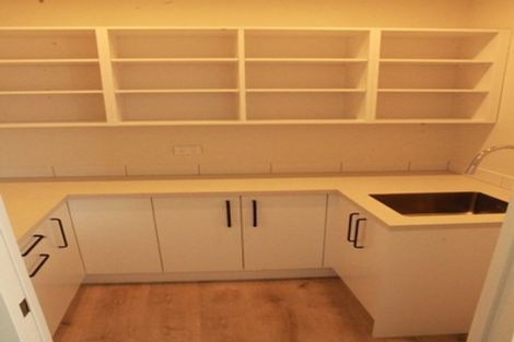 Photo of property in 16b Marine Garden Crescent, Beachlands, Auckland, 2018