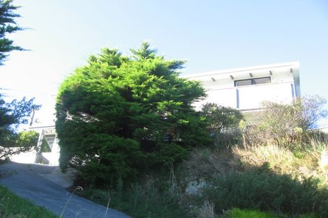 Photo of property in 1/6 Stratton Street, Normandale, Lower Hutt, 5010