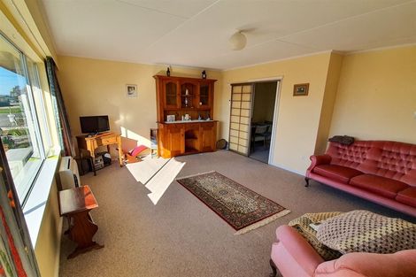 Photo of property in 16 Browns Avenue, Waimate, 7924