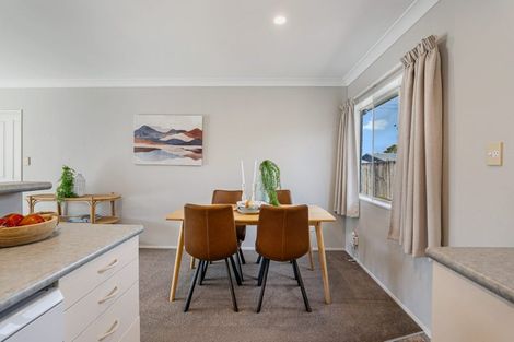Photo of property in 1/2 Doment Crescent, Orewa, 0931