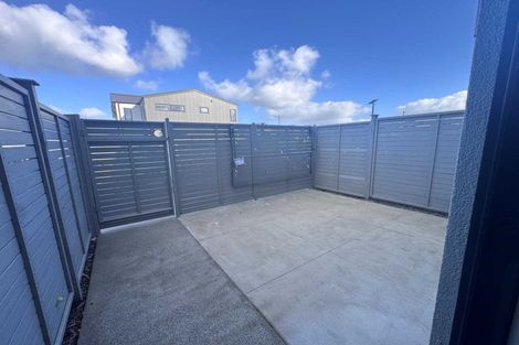 Photo of property in 6 Juniper Drive, Rosehill, Papakura, 2113