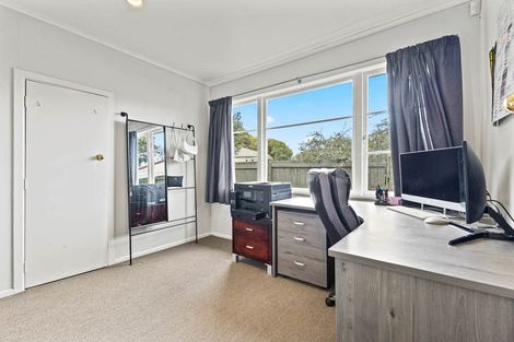 Photo of property in 111a Clevedon Road, Papakura, 2110