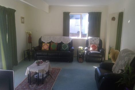 Photo of property in 2/46 Colum Place, Bucklands Beach, Auckland, 2014