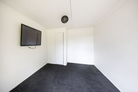 Photo of property in 10a Milne Street, Sanson, 4817