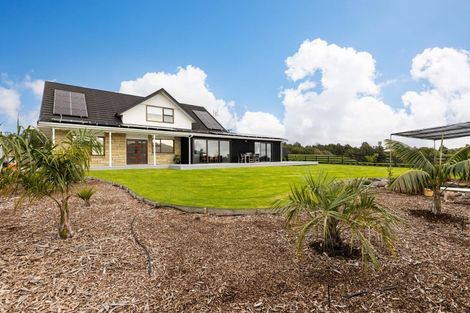 Photo of property in 488a Carrington Road, Hurworth, New Plymouth, 4371