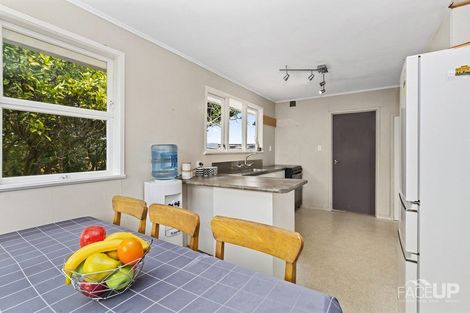 Photo of property in 13 Parma Place, Henderson, Auckland, 0612