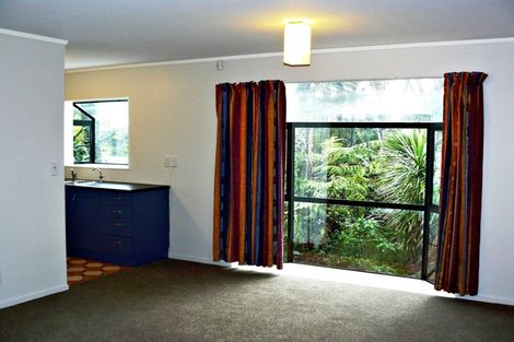 Photo of property in 74 Willerton Avenue, New Lynn, Auckland, 0600