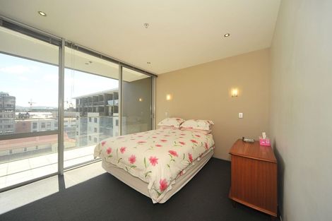 Photo of property in Sanctum Apartment, 10 Ebor Street, Te Aro, Wellington, 6011