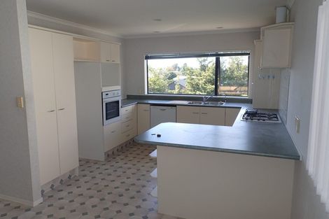 Photo of property in 35 Western Heights Drive, Western Heights, Hamilton, 3200