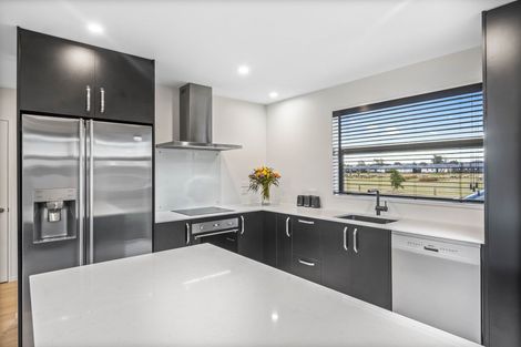 Photo of property in 32 Shrimpton Avenue, Woodend, 7610