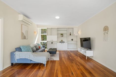 Photo of property in 105 Donald Street, Karori, Wellington, 6012