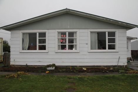 Photo of property in 132 Peel Street, Westport, 7825