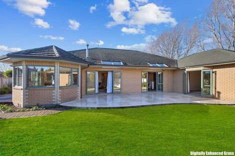 Photo of property in 128 Lake Terrace Road, Burwood, Christchurch, 8061