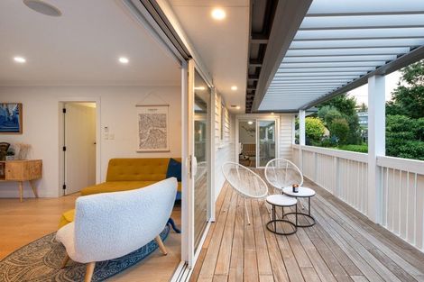 Photo of property in 1/75 Newhaven Terrace, Mairangi Bay, Auckland, 0630