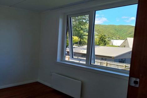 Photo of property in 477d Riverside Drive, Fairfield, Lower Hutt, 5011