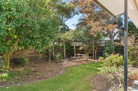 Photo of property in 91 Manu Crescent, Upper Vogeltown, New Plymouth, 4310