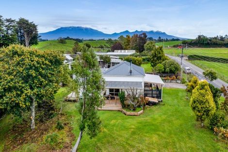 Photo of property in 20 Dudley Road Lower, Inglewood, 4386