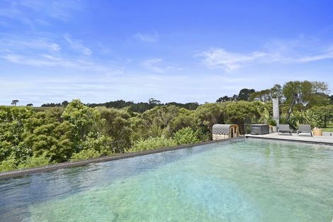 Photo of property in 458 Whitehills Road, Waitoki, Silverdale, 0994