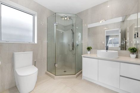 Photo of property in 52 Peihinga Road, Flat Bush, Auckland, 2019