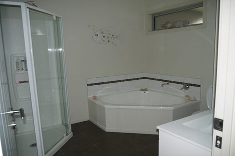 Photo of property in 18 Ata-mahina Way, Ruakaka, 0116