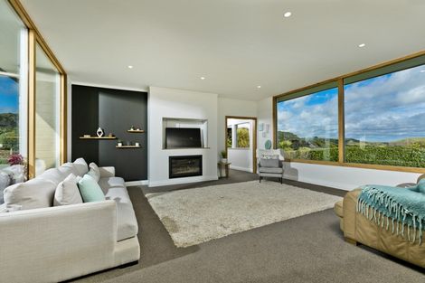 Photo of property in 563 Oaia Road, Muriwai, Waimauku, 0881