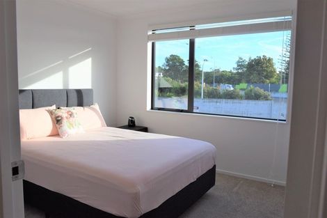 Photo of property in 22b Titoki Street, Te Atatu Peninsula, Auckland, 0610