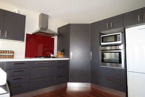 Photo of property in 24 Peel Street, Westport, 7825