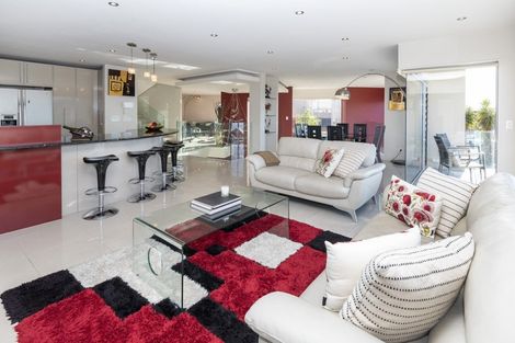 Photo of property in 61 Compass Way, Half Moon Bay, Auckland, 2012