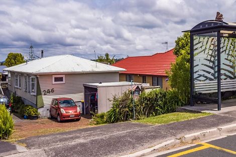 Photo of property in 246 Wairau Road, Glenfield, Auckland, 0627