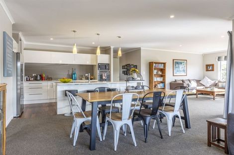 Photo of property in 86a James Line, Kelvin Grove, Palmerston North, 4414