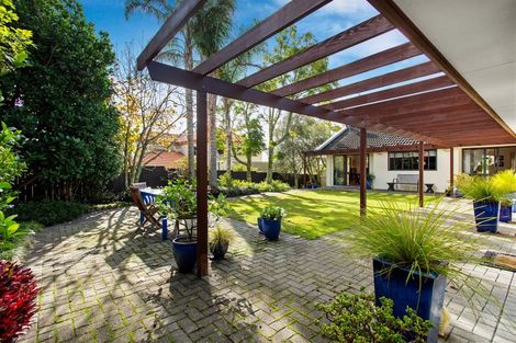 Photo of property in 89 Marina View Drive, West Harbour, Auckland, 0618