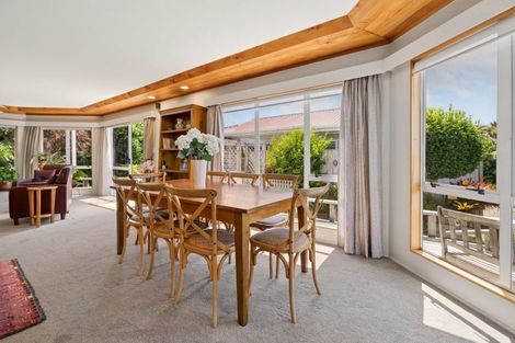 Photo of property in 6 Lillian Place, Orewa, 0931