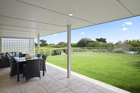 Photo of property in 114 Colombo Road, Waiuku, 2123