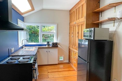 Photo of property in 77 Colombo Street, Somerfield, Christchurch, 8023