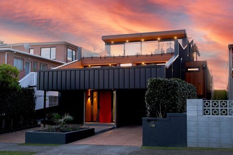 Photo of property in 15 Fillis Street, New Plymouth, 4310
